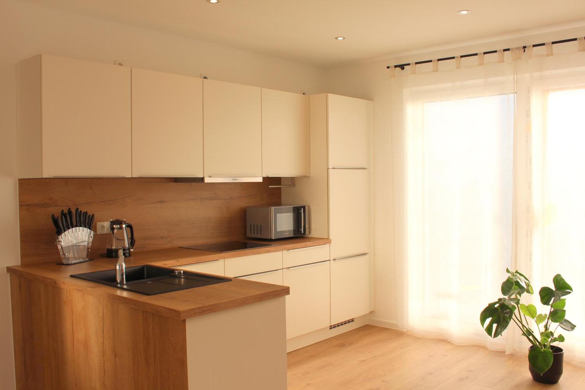Ada4, Apartment Mit Kueche, Badewanne, Balkon, Terrasse, Parkplatz Am Haus, Ruhig Gelegen Кульмбах Экстерьер фото