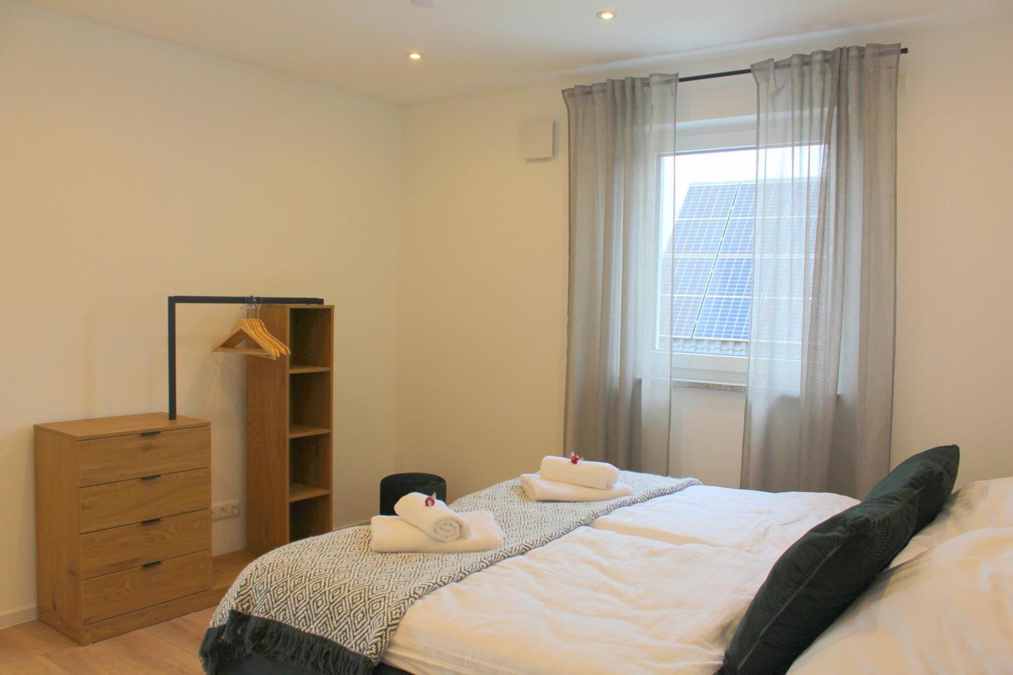 Ada4, Apartment Mit Kueche, Badewanne, Balkon, Terrasse, Parkplatz Am Haus, Ruhig Gelegen Кульмбах Экстерьер фото