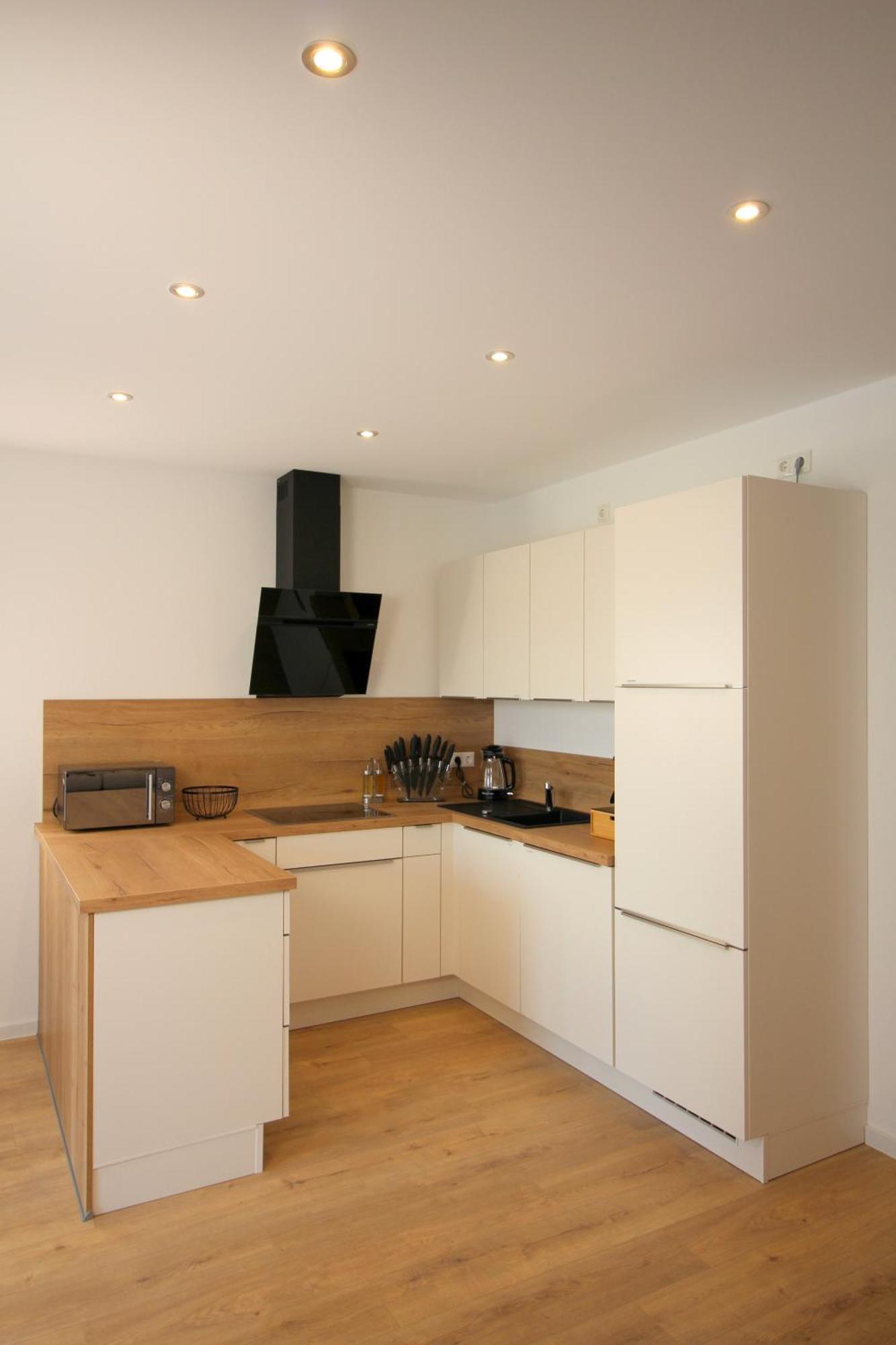 Ada4, Apartment Mit Kueche, Badewanne, Balkon, Terrasse, Parkplatz Am Haus, Ruhig Gelegen Кульмбах Экстерьер фото